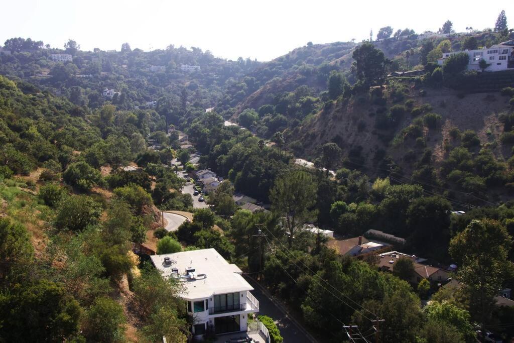 Mountain View Oasis Villa Los Angeles Exterior photo